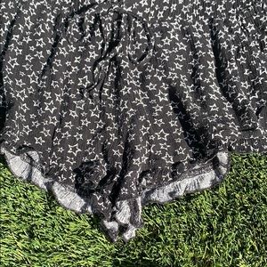 Black and white star shorts